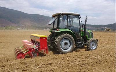 中外精準變量施肥機械對比 國產農機的追趕之路為何依舊艱辛